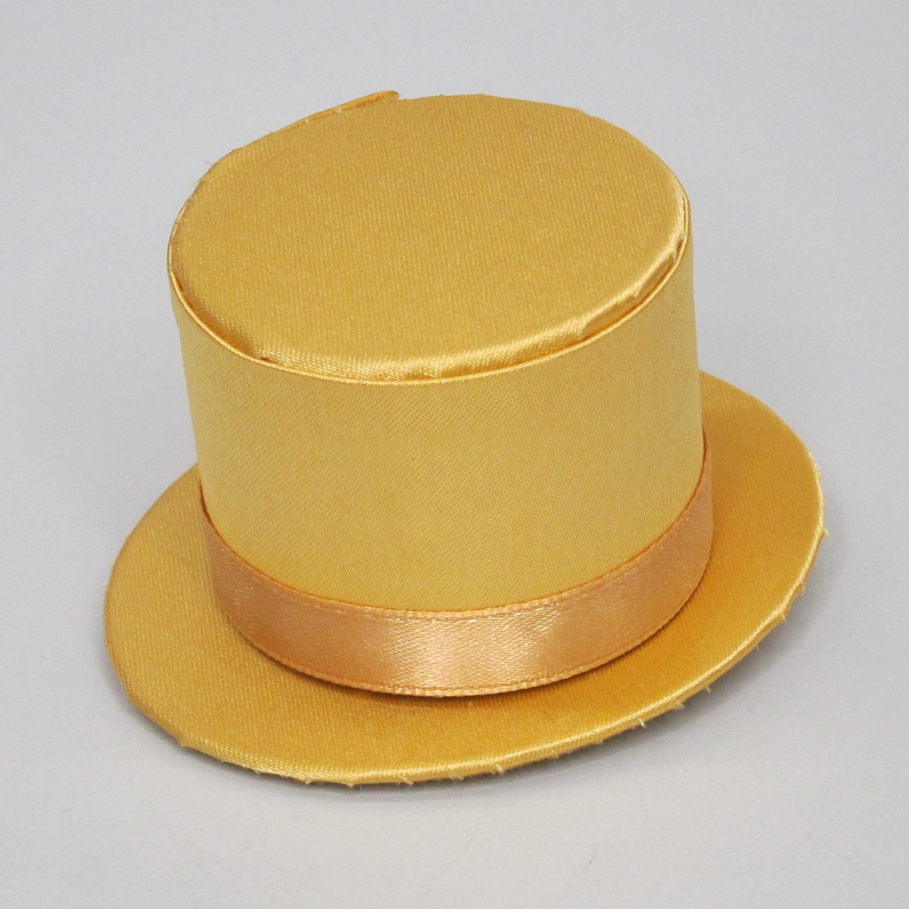 Picture of Gold Satin Top Hat