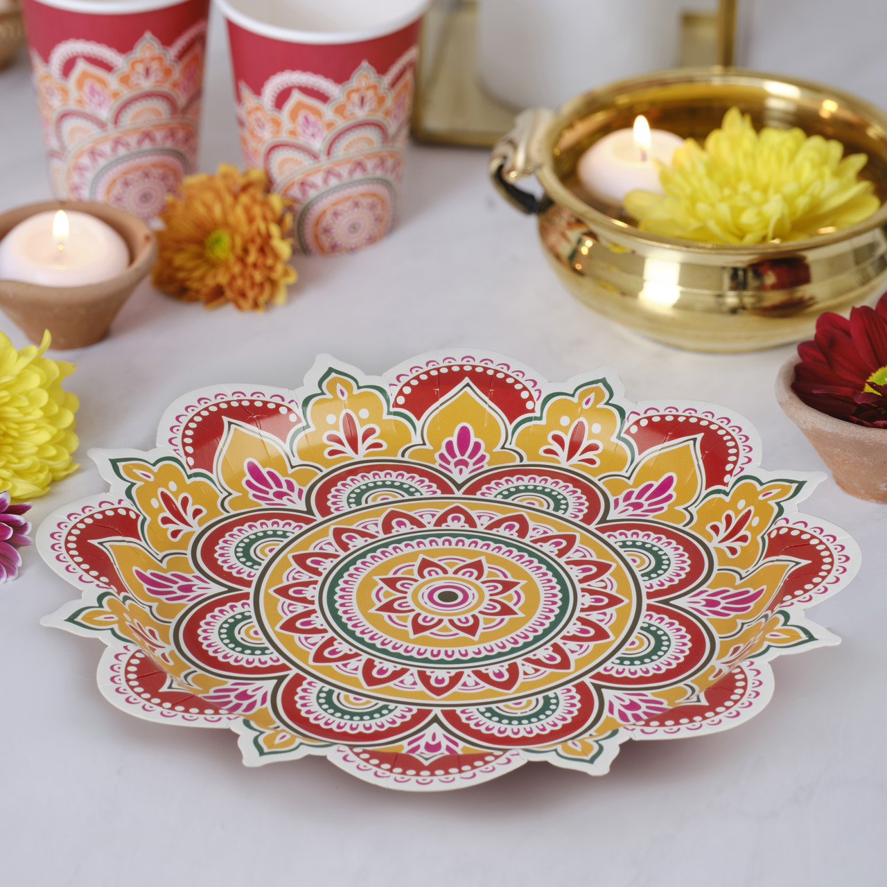 Picture of Multicoloured Paper Diwali Plates