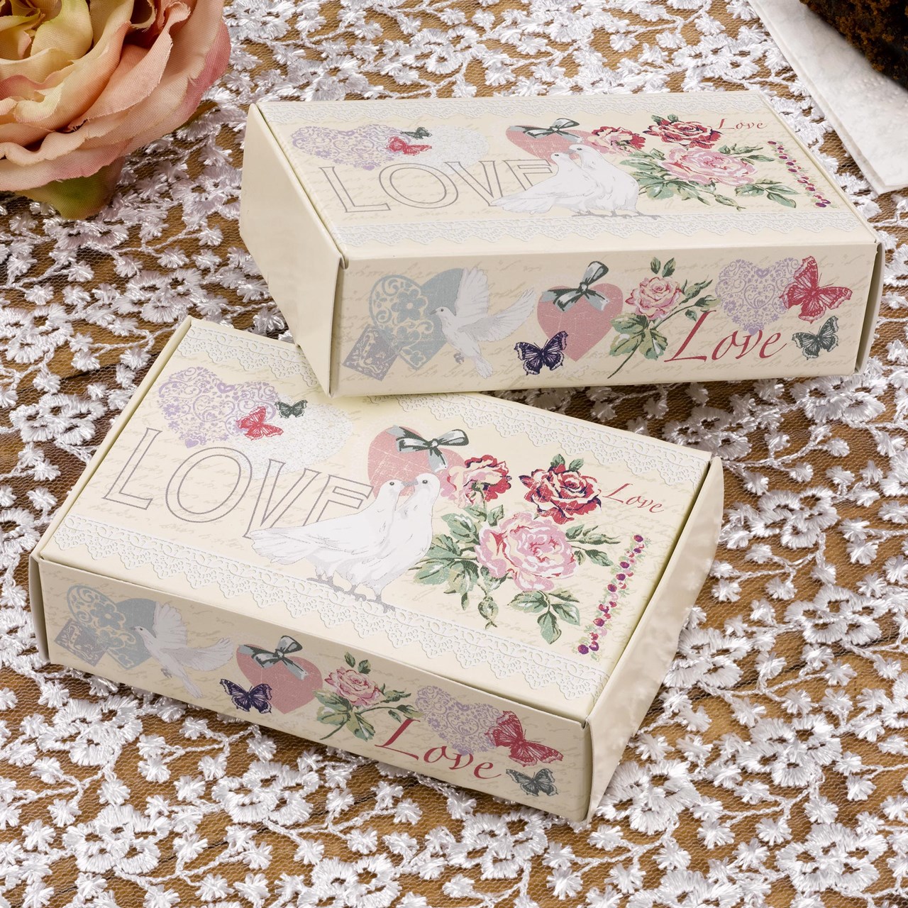 Picture of With Love - Cake Boxes